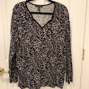 Women’s 2X tunic style shirt
